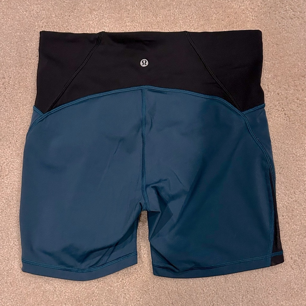 Size 10 Wunder train shorts